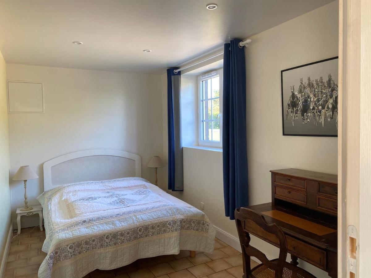 La Longere Du Haras Apartment Manerbe Exterior photo